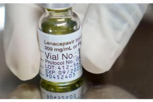 Lenacapavir